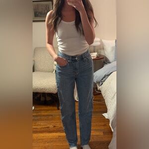 Levi’s 80s Mom Jean. (Cut hem)